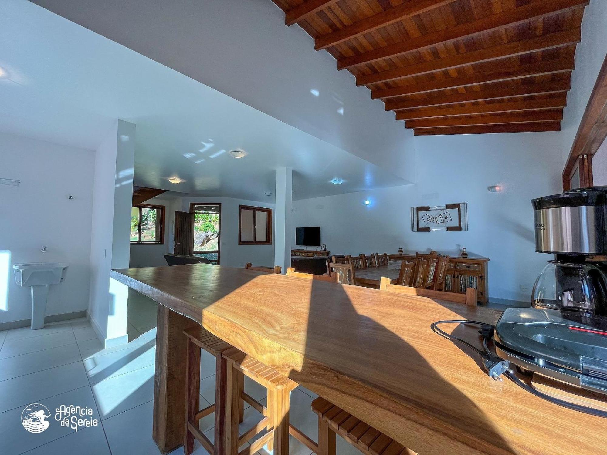 Linda Casa Com Varanda Gourmet Em Condominio 일랴벨라 외부 사진